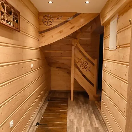 Chatkaduraje דירה