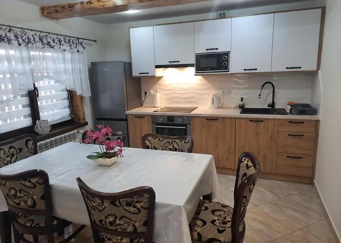 Chatkaduraje * יבוז'ינקה